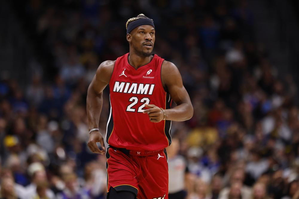 布云朝克特 布云朝克特