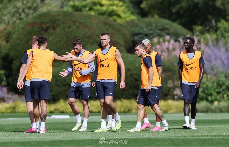 我可以帮你 我可以帮你