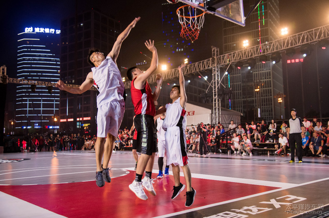 人心的开幕 人心的开幕