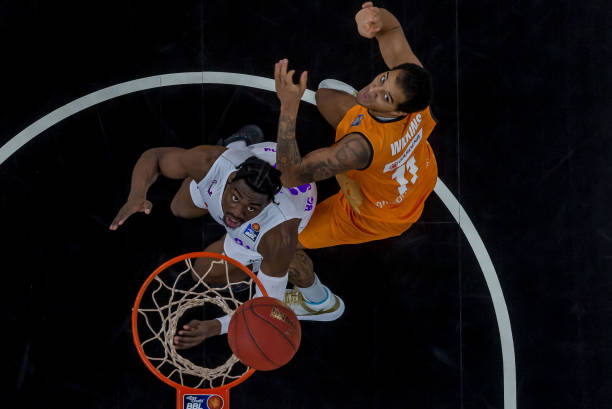 更是他个人 更是他个人